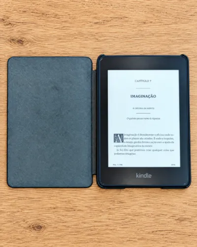 Leitor Digital Kindle Paperwhite 10ª Geração com Capa de proteção + película