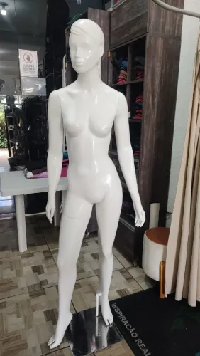 Manequins de Fibra Feminino Luxo