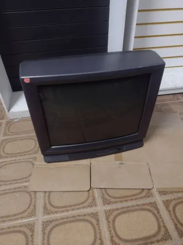 Televisão de tubo semp Toshiba  29 polegadas 