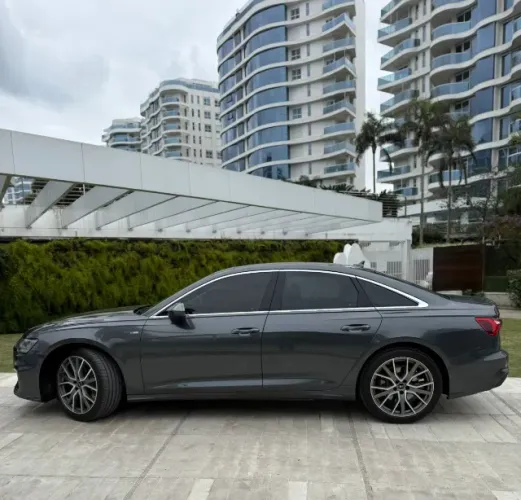Audi A6 Prestige Plus 2.0 TFSI Quattro S-tro 2022