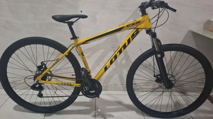 Lotus nova só pegar e pedalar 