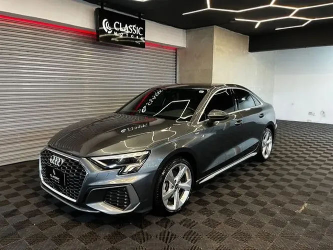 Audi A3 Sedan S-line 2.0 TFSI S-tronic 2023