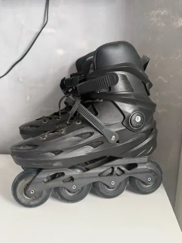 Patins Traxart Volt+ + Kit de Proteção e Capacete