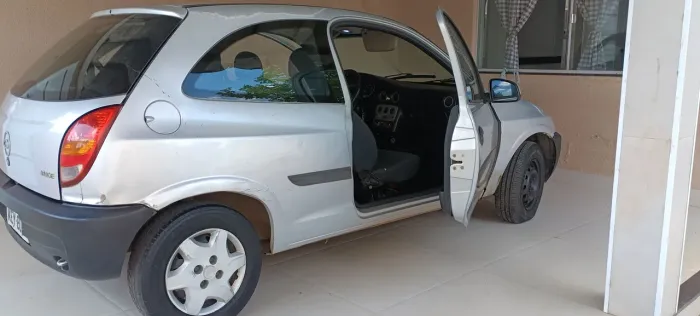 Chevrolet Celta 1.0/super/n.piq.1.0 MPFI VHC 8V 3P 2003