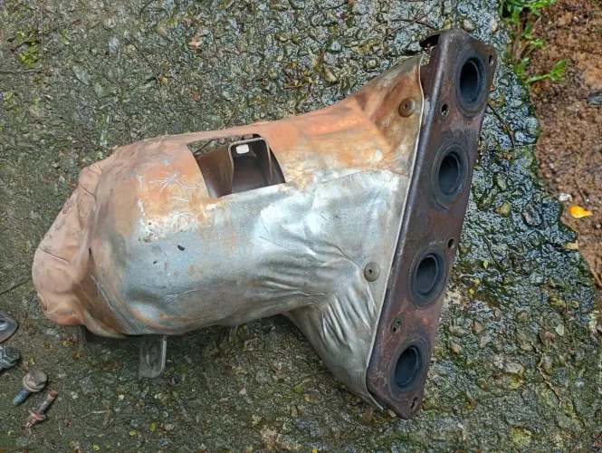 Vendo catalisador automotivo
