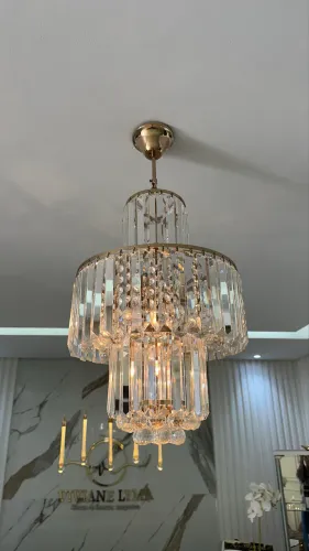 LUSTRE DE CRISTAL