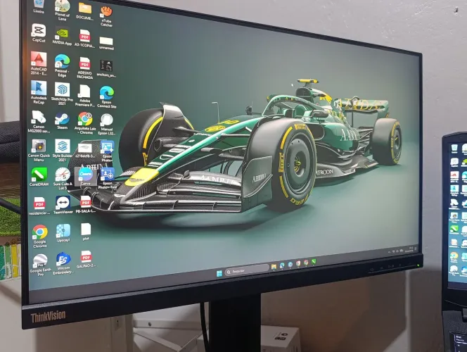 Monitor lenovo 24``