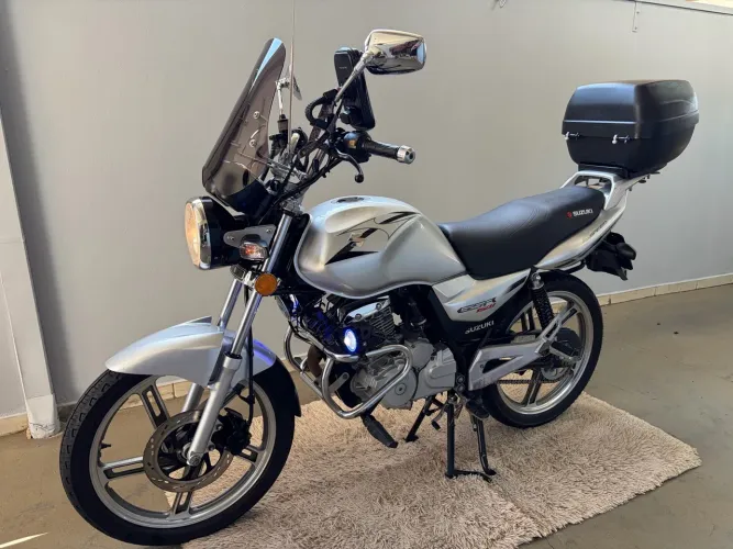 Suzuki GSR 150i 2016