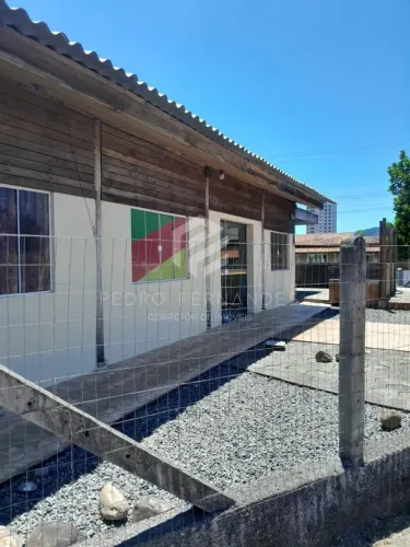 Sala Comercial para Venda em Penha, Centro