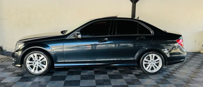 Mercedes-Benz C-200 CGI Sport 1.8 TB 16V 184cv Aut. 2014