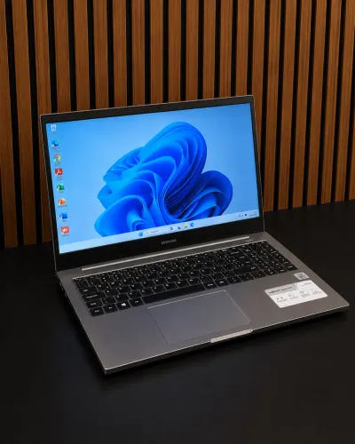 Notebook Samsung Book E30 | Core i3 10ª Geração | 16GB DDR4 | SSD NVMe 256GB + HD 1TB