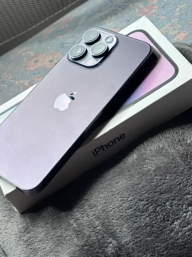 iPhone 14 Pro Max único dono nunca aberto sem detalhes 