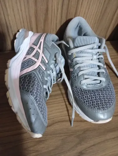 Tênis Asics Shogun feminino 38