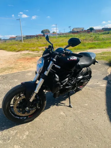 Motos Ducati Monster 821 - Limeira, São Paulo
