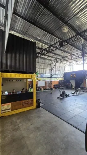 03 salas e lanchonete para locação, em ótimo espaço e ponto de referencia !!!