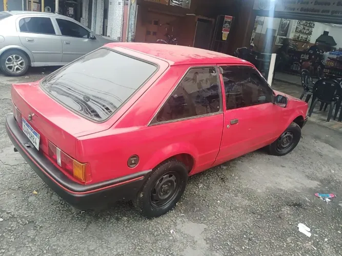 Ford Escort GL 1.6i / 1.6 (álcool) 1988