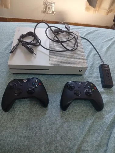 Xbox One s