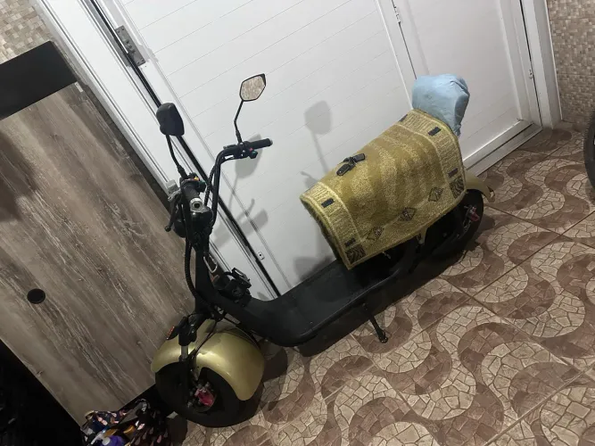 Scooter eletrica