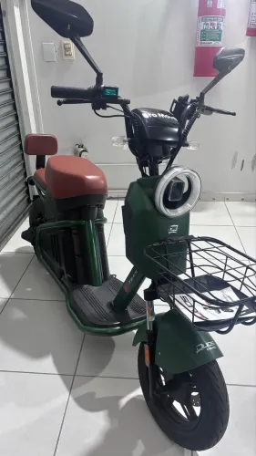 Duos E-Trek com bateria de chumbo