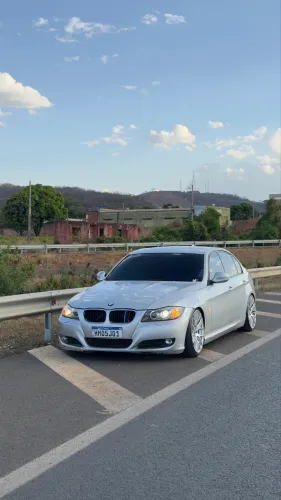 BMW 320I A 2010