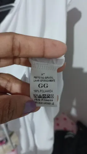 Camiseta feminina para academia 