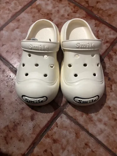 Crocs smile