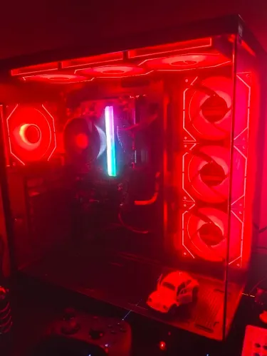 PC completo com cadeira gamer e mesa