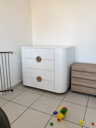 Cômoda/Trocador para quarto de bebê