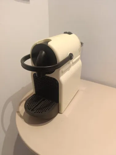 Máquina de café Nespresso Inissia