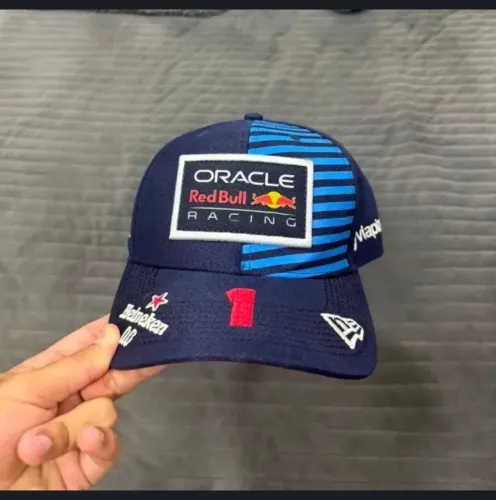 Boné New Era 9FORTY Oracle Red Bull Racing F1 do Max Verstappen