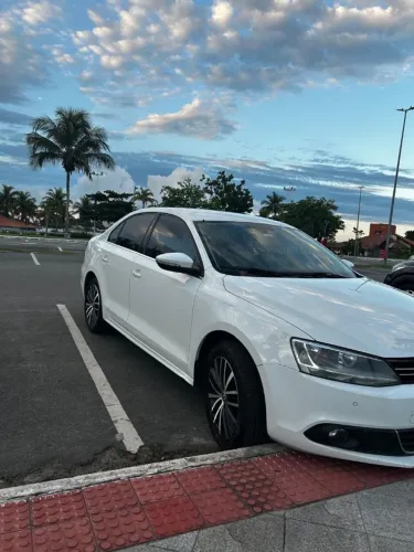 Volkswagen Jetta Highline 2.0 TSI 16V 4P Tiptronic 2014