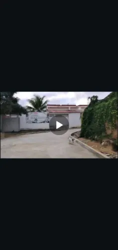 CASA TOP EM SERROLANDIA PERTO DO POSTO GUANABARA (LEIA A DESCRIÇÃO)