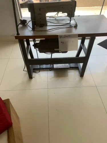 Máquina reta industrial 800