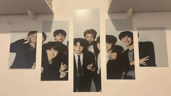 Mural BTS em MDF