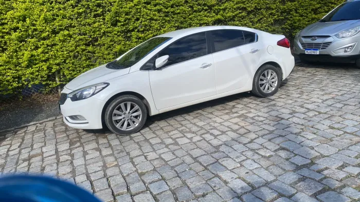 Kia Motors Cerato 1.6 16V Flex Aut. 2016