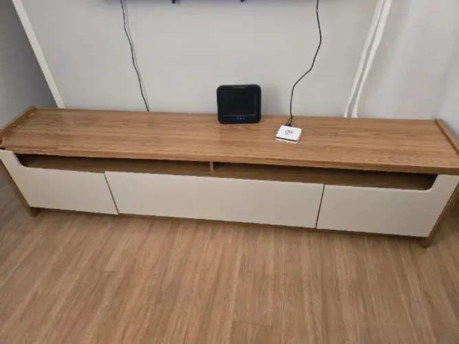 Vendo rack off white gloss freijo