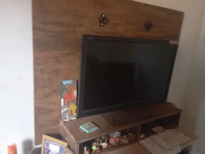 Vendo Tv 32 p, e o painel 