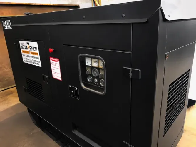 GERADOR 55KVA - MOTOR MWM 229 4 CILINDROS - NO ESTADO