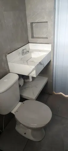 Pedreiro ,gesseiro,azulegista etc faço d tudo um pouco chama ......