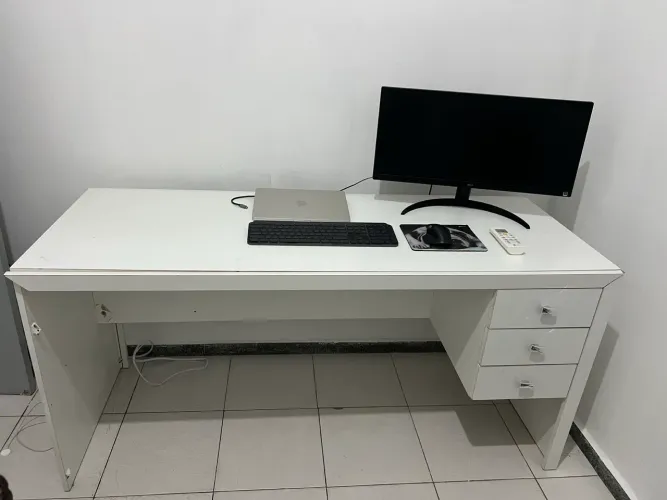 Escrivaninha mesa de estudo e escritório