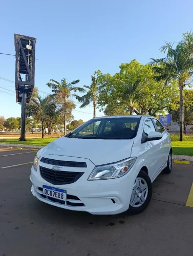 Chevrolet Onix JOY Hatch 1.0 8V Flex Mec. 4P 2018