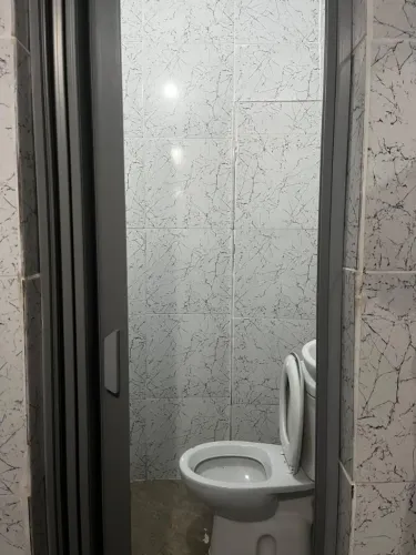 Aluga-se casa na viela João serrano 479 no parque Bitaru.