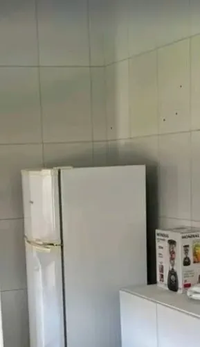 Geladeira para retirada de peças