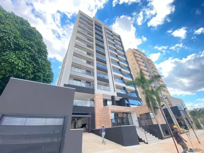 Apartamento de 2 quartos semi-mobiliado