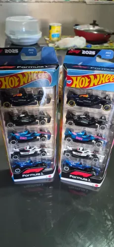 Kit 5 carrinhos Hotweells Fórmula 1