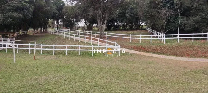 Sítio com 2 dormitórios à venda, 60500 m² por R$ 950.000,00 - Área Rural de Pouso Alegre -