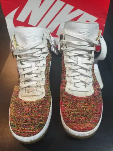 Tênis Nike Air force flyknit