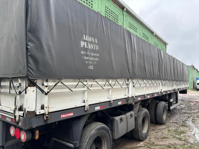 CARRETA GRANELEIRA VANDERLEIA