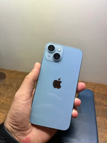 iPhone 14 - 128gb - azul claro