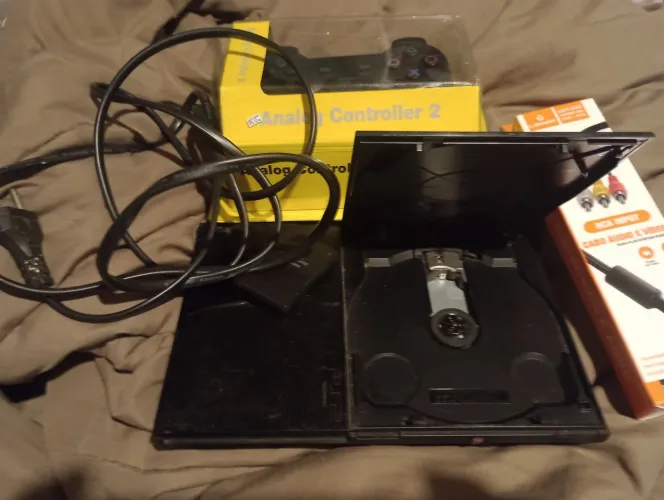 PlayStation 2 slim funcionando